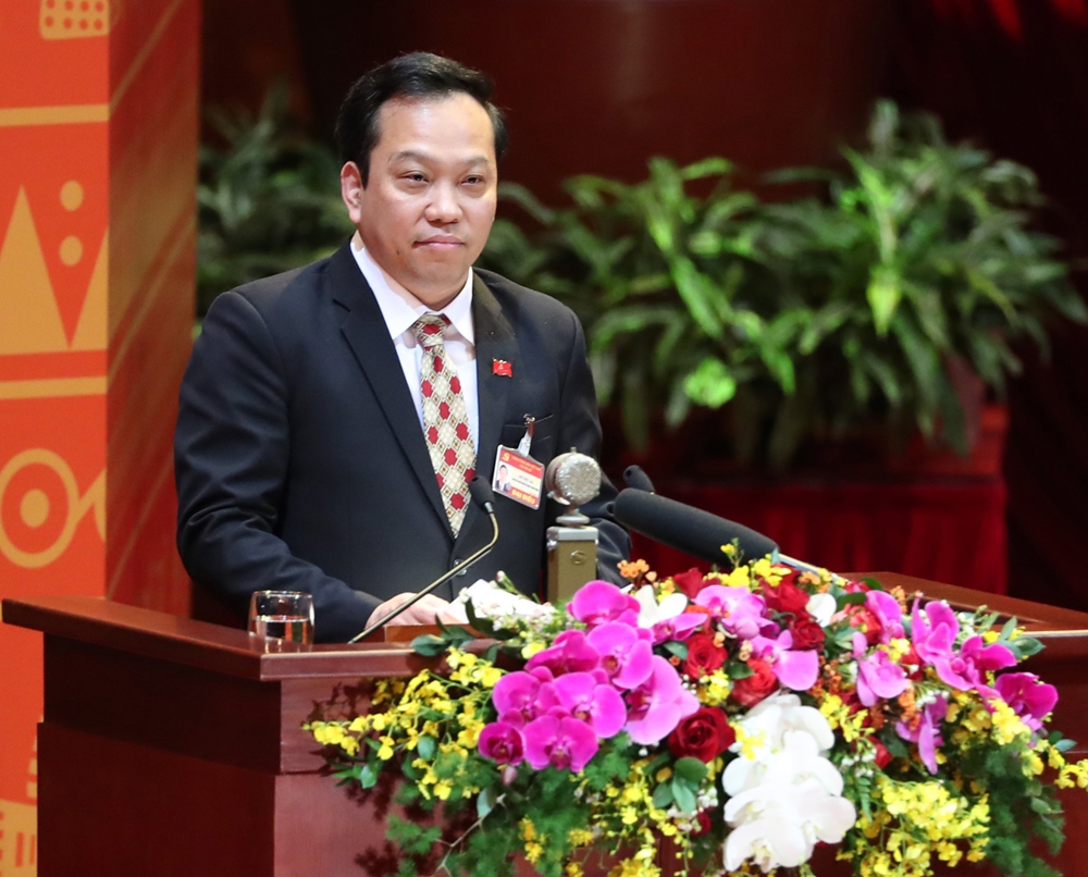 Phó bí thư Đảng ủy Khối các cơ quan Trung ương Đỗ Việt Hà phát biểu tham luận.